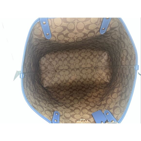 Coach Reversible Tote Handbag Floral Print F72652 - Picture 8 of 8